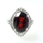 GARNET & DIA PLAT RING