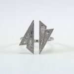 18KW DIA DOUBLE-ARROWS RING