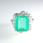 EMERALD & DIA PLAT RING