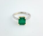 EMERALD & DIA 18KW RING