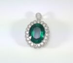 EMERALD & DIA 18KW PENDENT