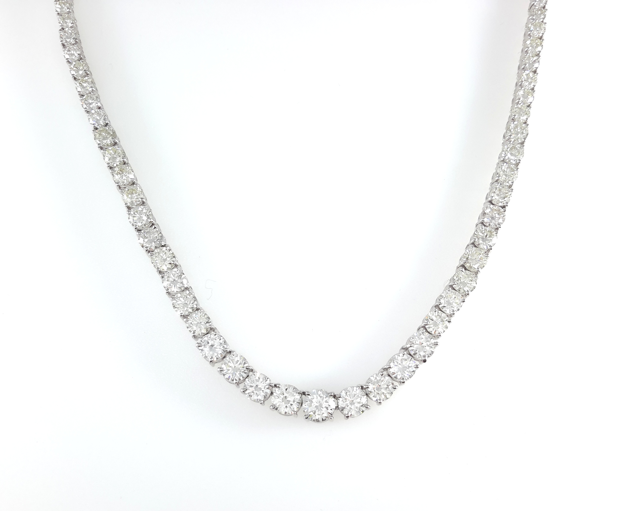 22CT DIA PLAT GRADUATED TENNIS NECKLACE 22CT DIA PLAT GRADUATED TENNIS NECKLACE - Image 1
