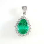 EMERALD & DIA PLAT PENDANT
