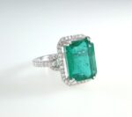 EMERALD & DIA 14KW RING - Image 2
