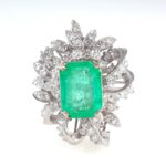 EMERALD & DIA RING