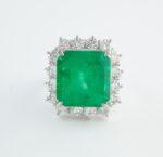 GIA EMERALD & DIA PLAT RING