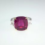 RUBY & DIA 3-STONE 18KW RING