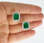 EMERALD & DIA 18KW STUD EARRINGS - Image 3