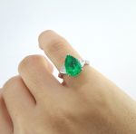 DIA PLAT 3-STONE RING - Image 5