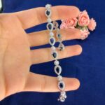 6.09CT SAPPHIRE & DIA 14KW BRACELET - Image 2