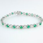 EMERALD & DIA 18KW CROWN BRACELET