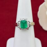 PLATINUM EMERALD DIA RING