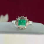 PLATINUM EMERALD DIA RING