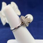 PEARL DIA PLATINUM RING - Image 2