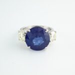 SAPPHIRE & DIA 3 STONE RING