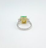 EMERALD & DIA 18KW 3-STONE RING - Image 3