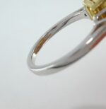 EMERALD & DIA 18KW 3-STONE RING - Image 5