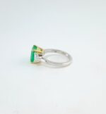 EMERALD & DIA 18KW 3-STONE RING - Image 2